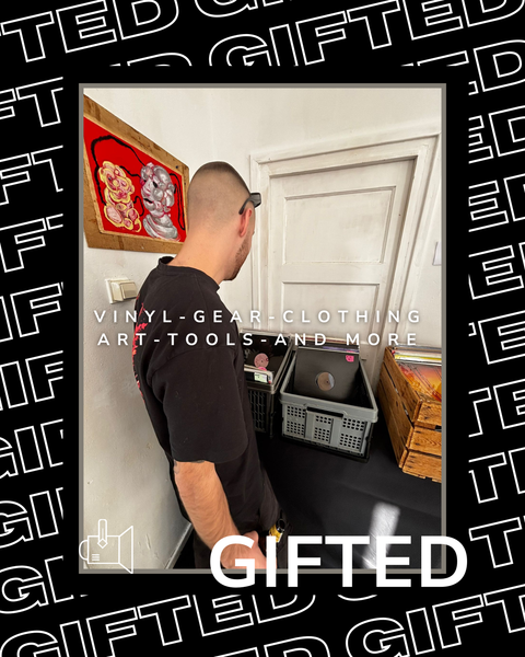 GIFTED. Drink&Food token incl. lottery ticket + entrance.